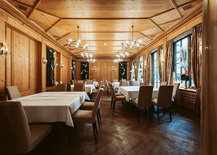 Hotel Goldene Sonne 4*